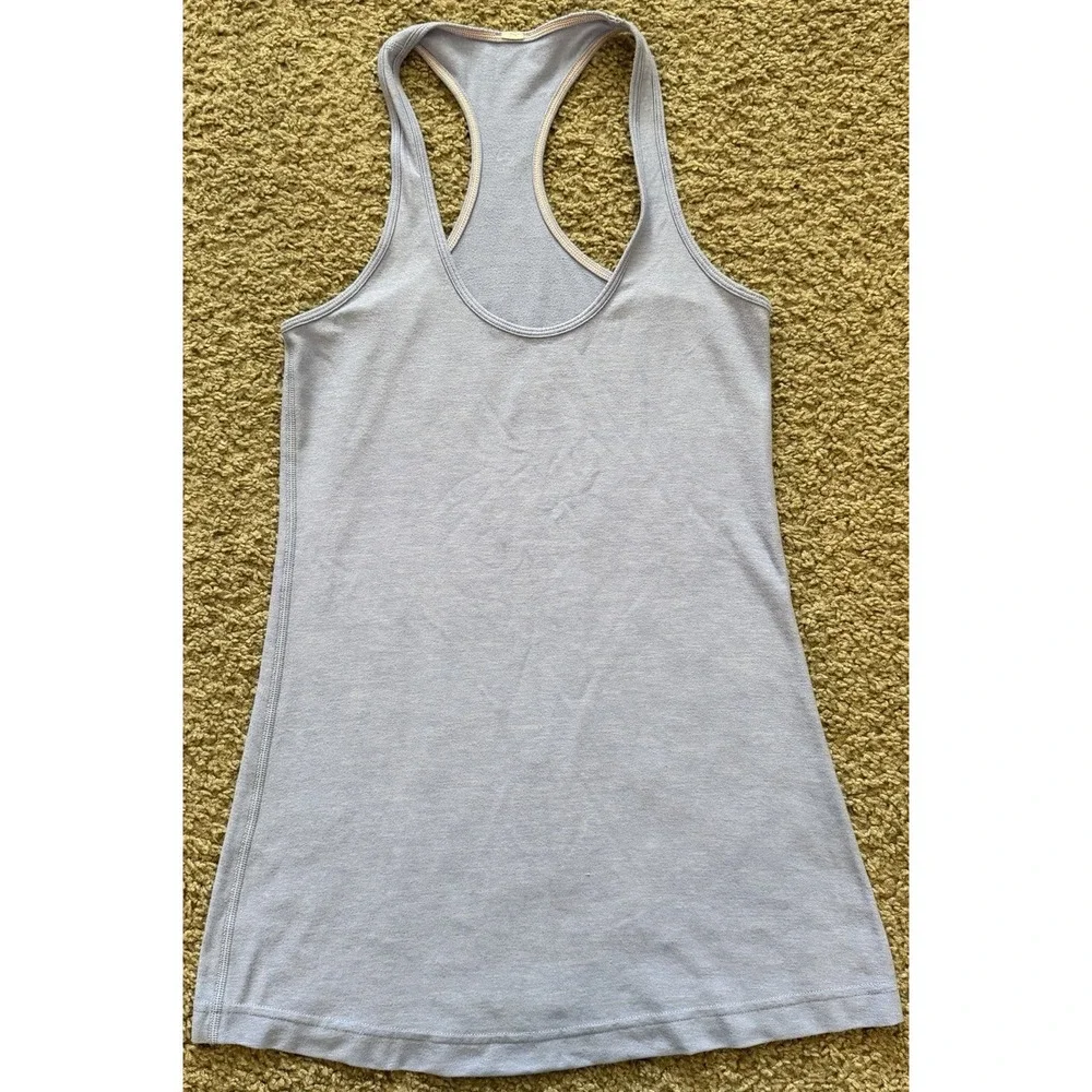 Lululemon Tank Top Womens‎ Cool Racerback  Size 4 Lavender